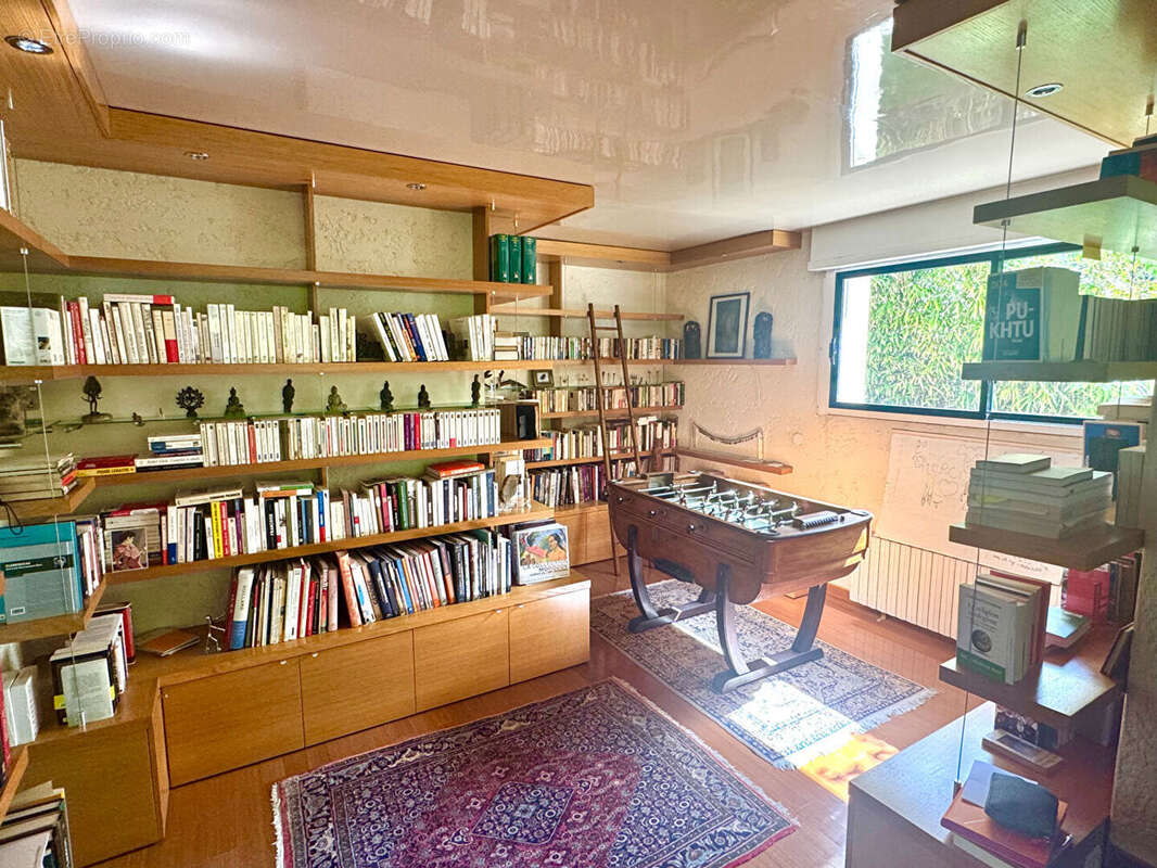 Maison à MAISONS-LAFFITTE