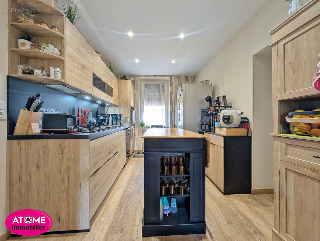 Appartement à AUBOUE