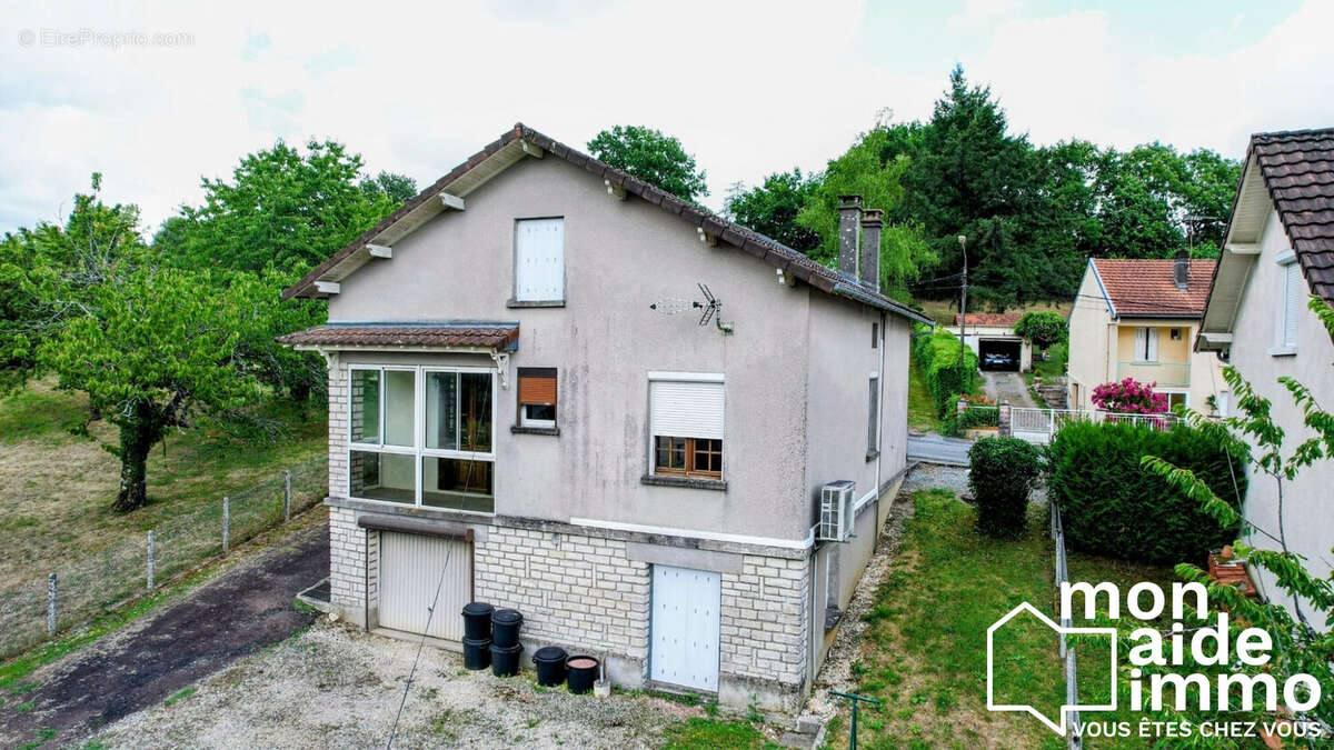 Maison à THIVIERS