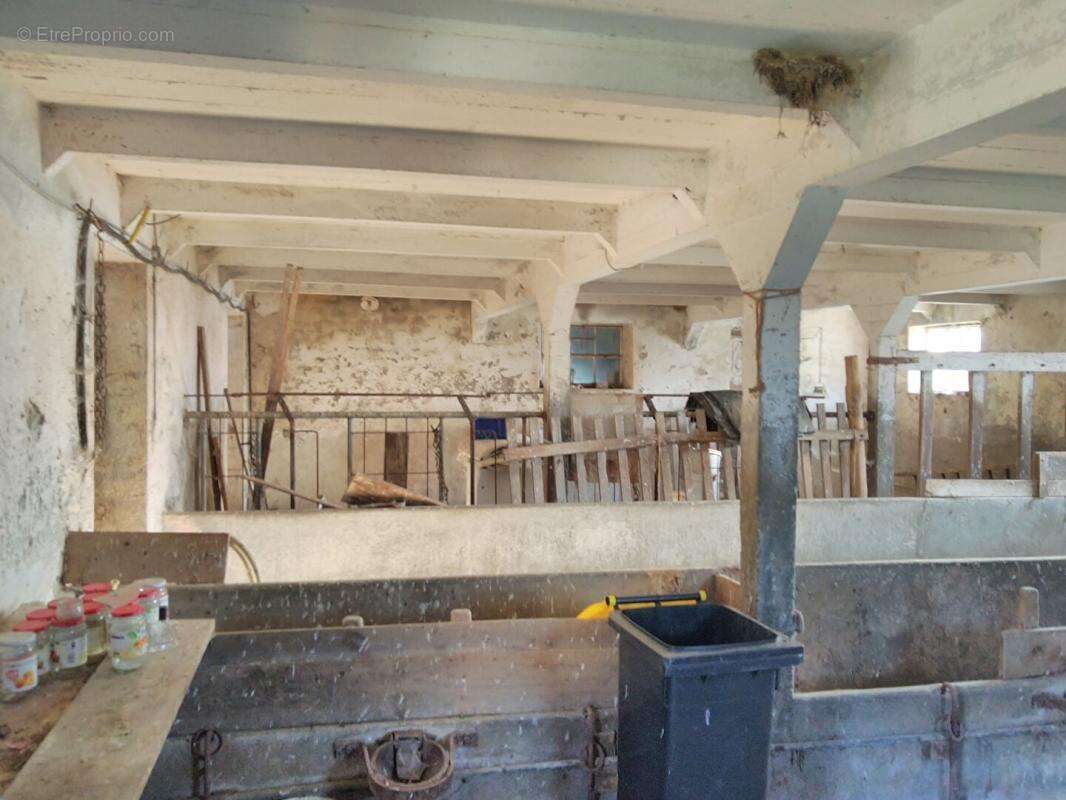 Maison à MONTCHEVRIER