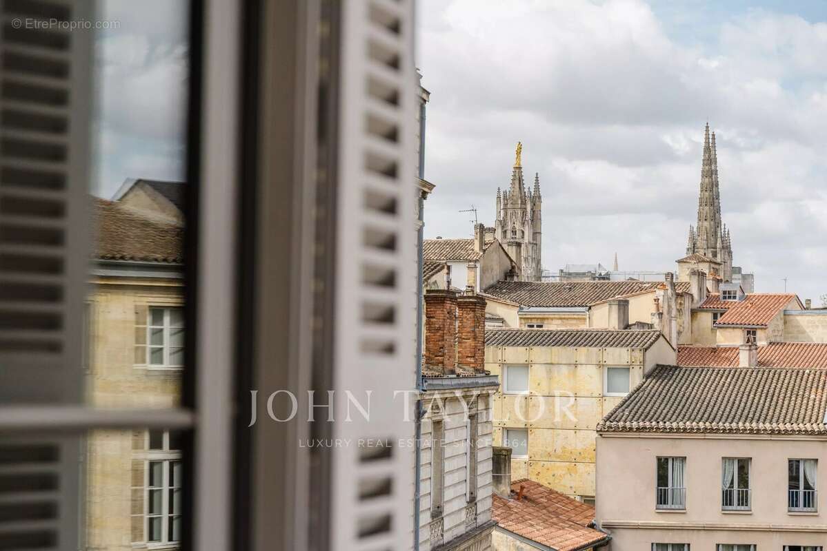 Appartement à BORDEAUX