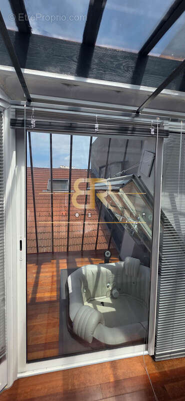 Loft atypique de 190 m2 avec terrasse, sauna sec, jacuzzi, calme et  lumineux - photo 17