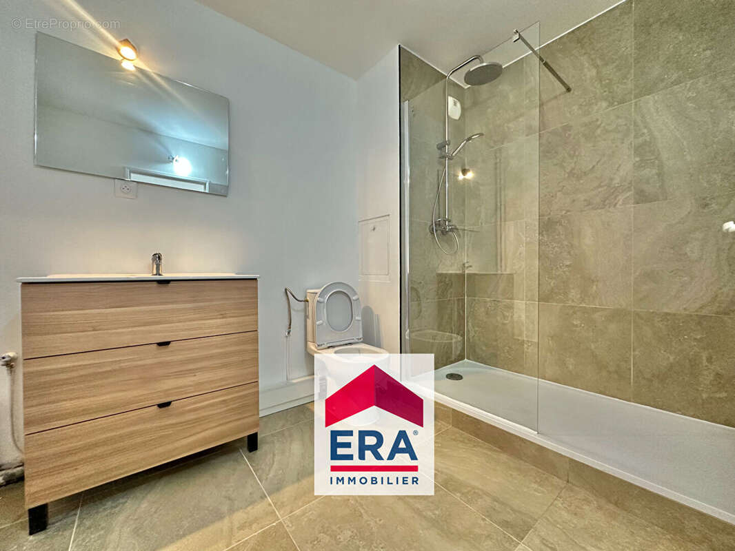 Appartement à SARTROUVILLE