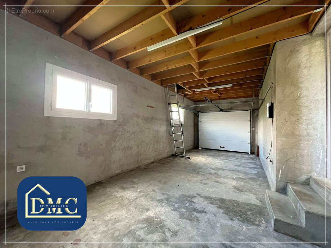 Maison à LAGARDELLE-SUR-LEZE