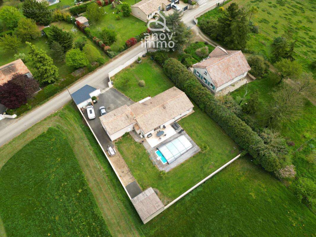 Maison à CHABOURNAY