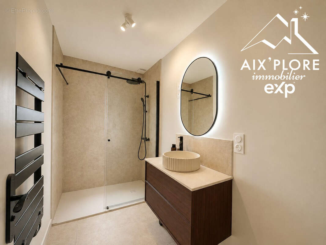 Appartement à AIX-LES-BAINS