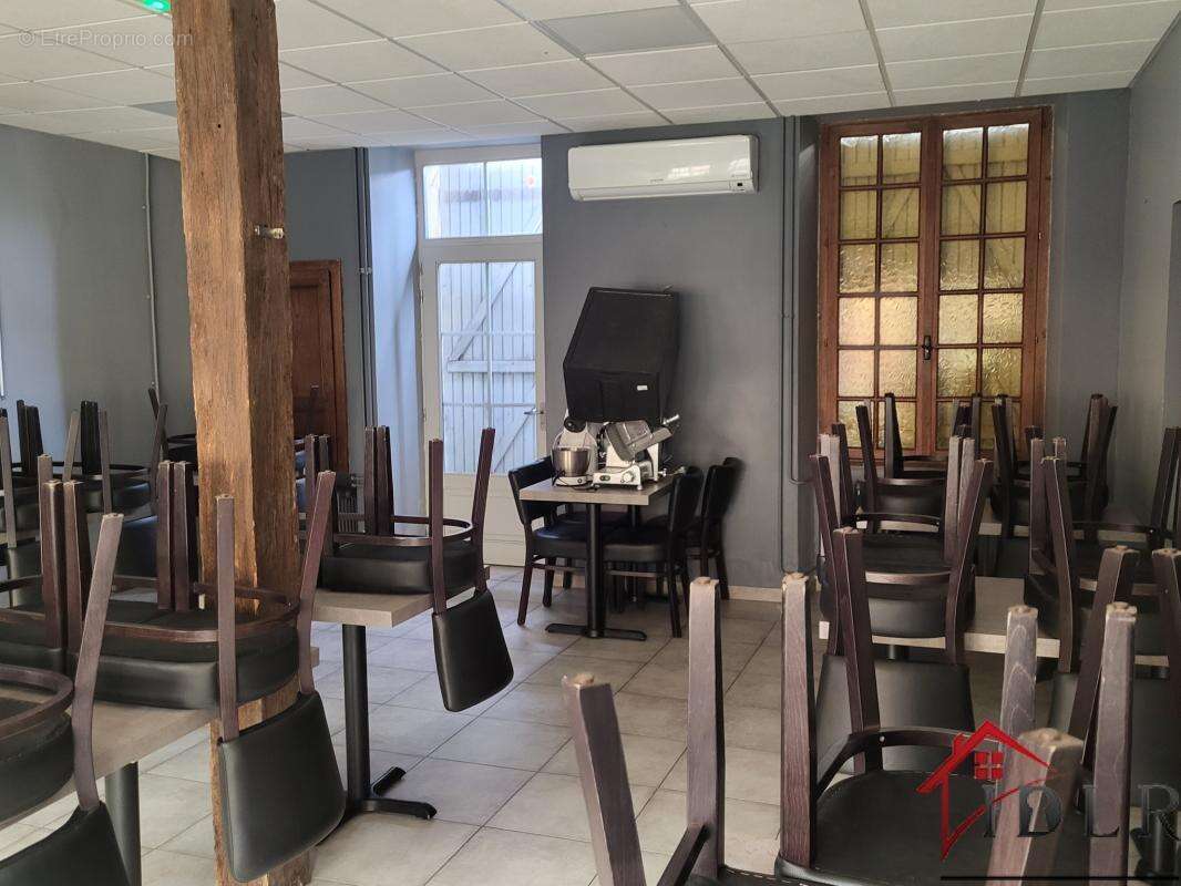 Commerce à VAUVILLERS