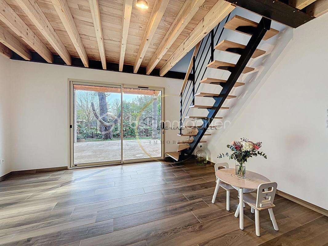 Maison à PENNAUTIER