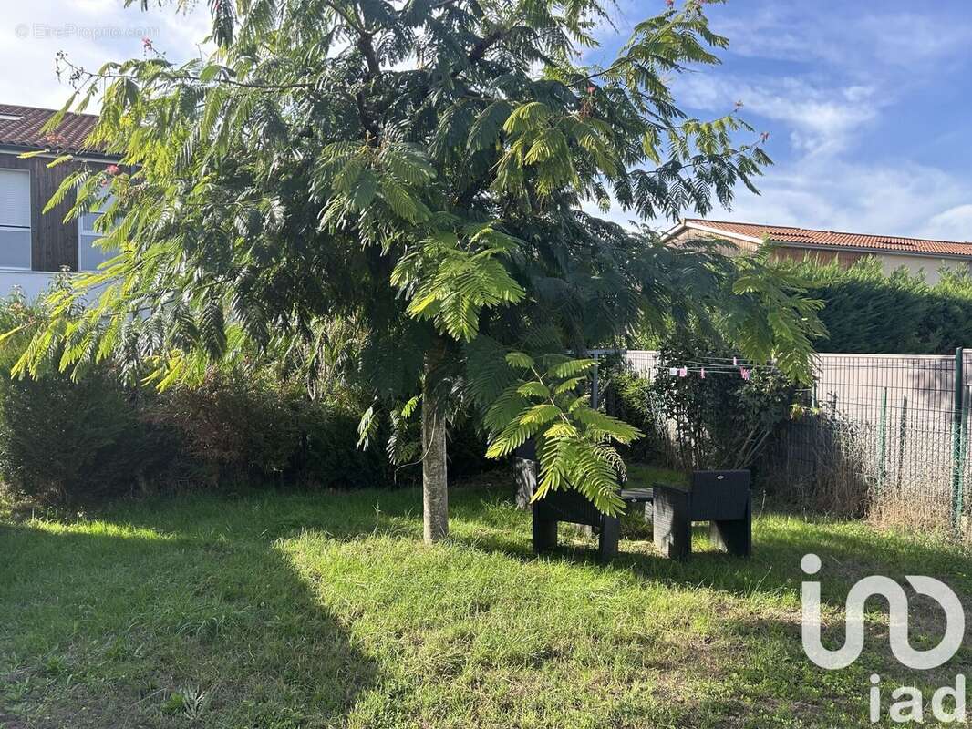 Photo 2 - Maison à IZON