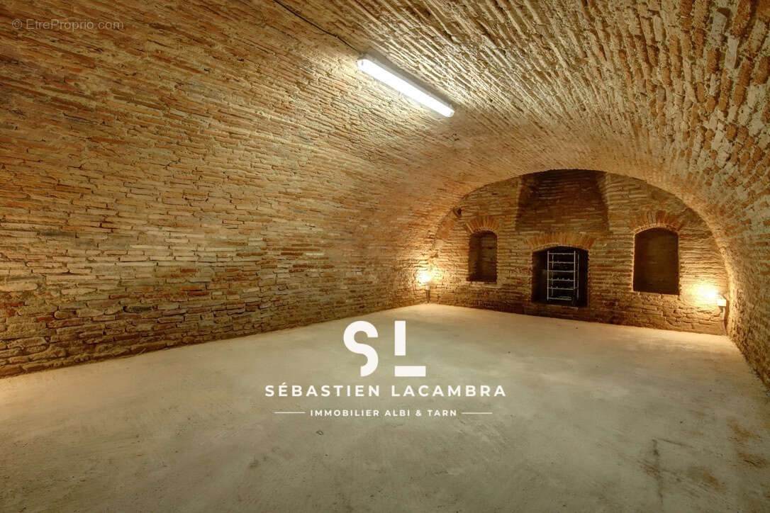 Maison à LISLE-SUR-TARN