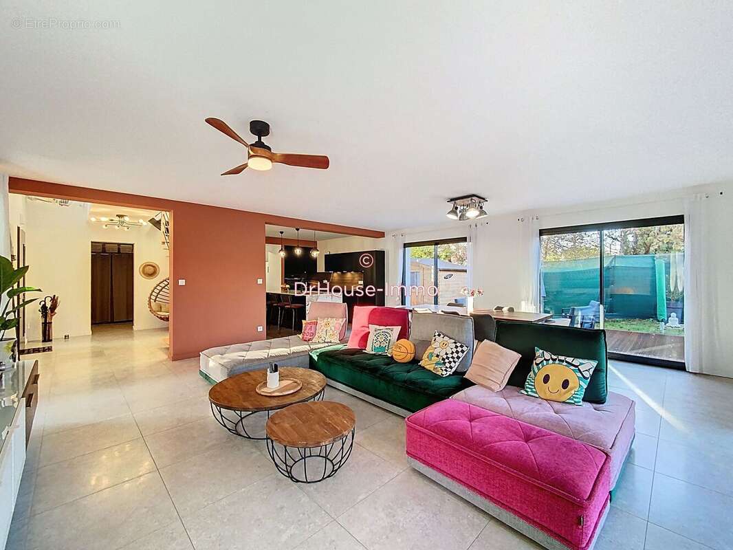 Maison à SAINT-MEDARD-EN-JALLES