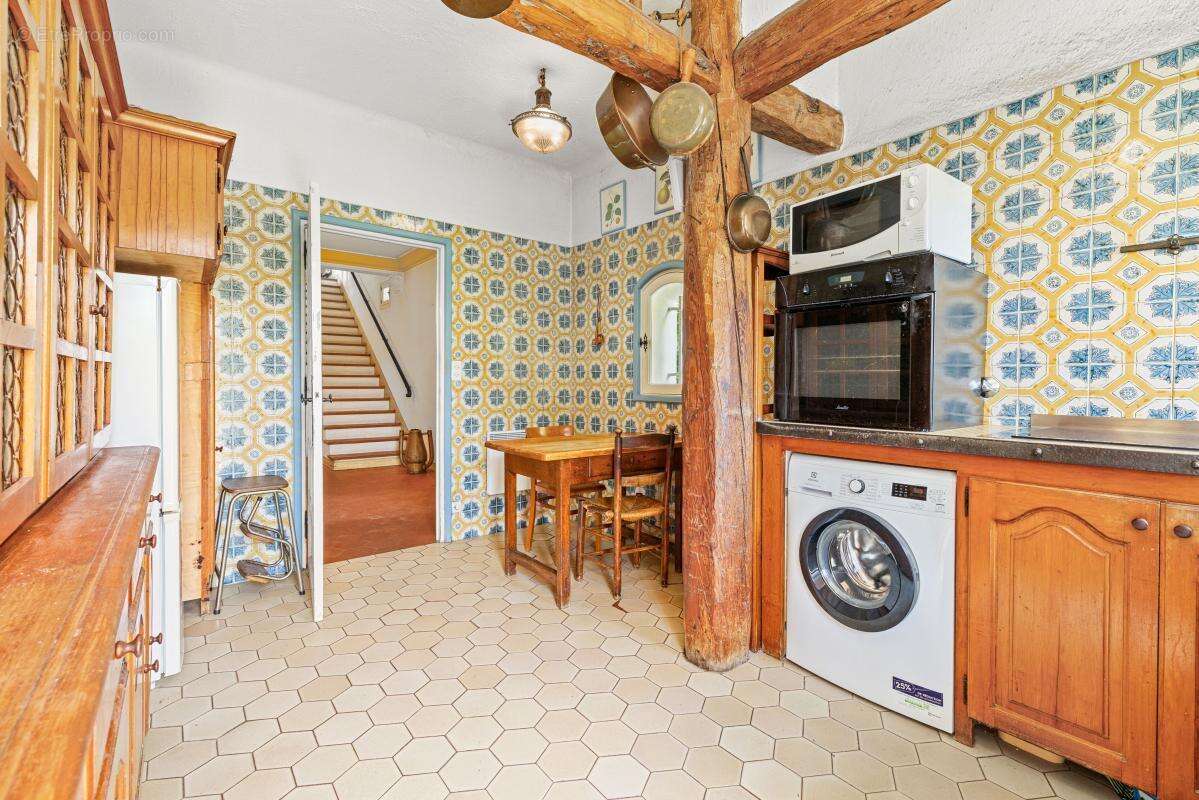 Nice gairaut – villa provençale avec vue mer, piscine, terrain de 2 000 m² et garage de 100 m² - photo 50
