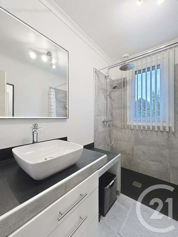 Maison à BEUZEVILLE