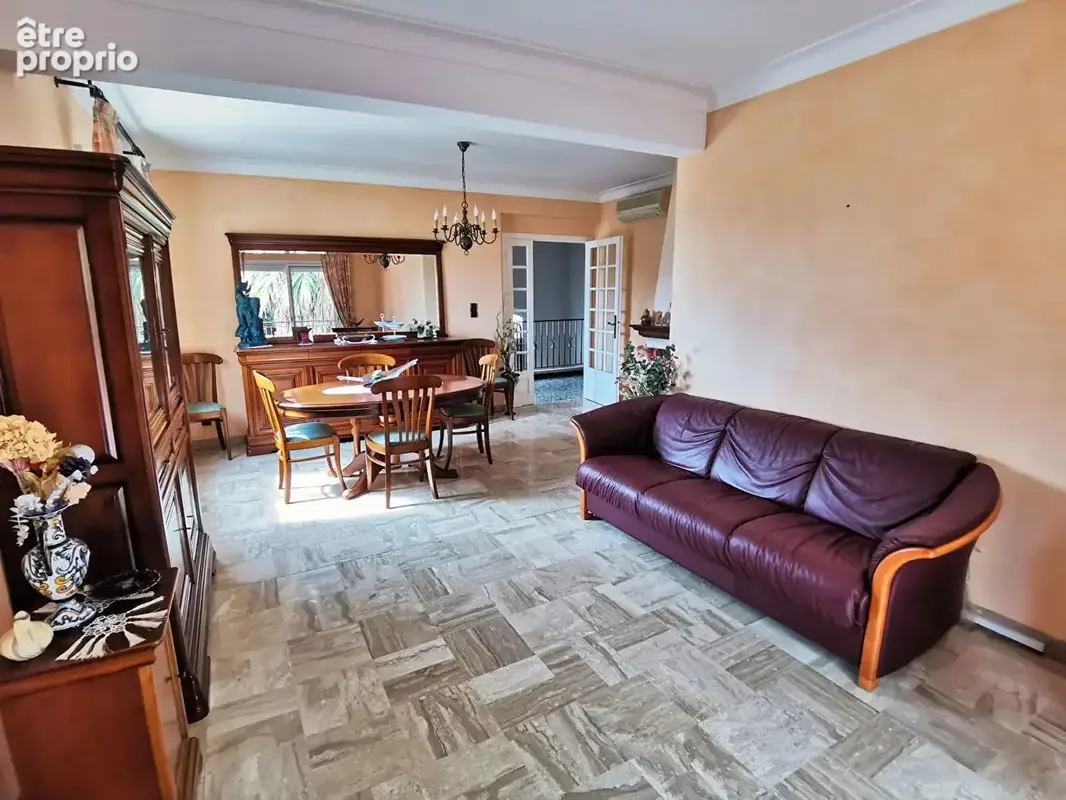Villa 4 faces, F5, 110m² habitables + garage 77m² à Villelongue De La Salanque - photo 4