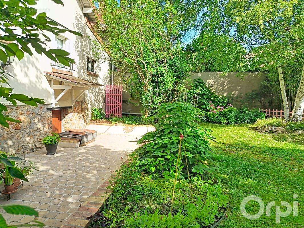 MAISON à vendre de 5 pièces 108m2 à Longjumeau - photo 4