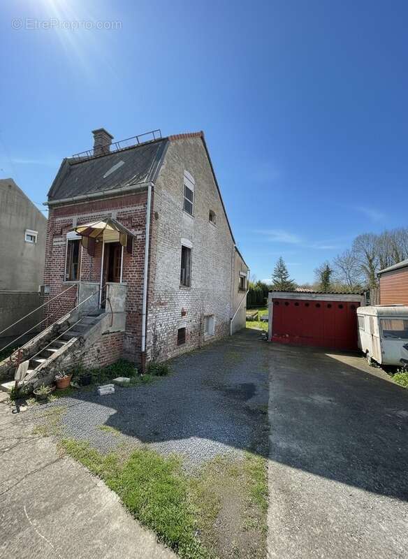 Maison à PROVILLE