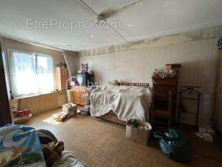 Maison à VELOTTE-ET-TATIGNECOURT