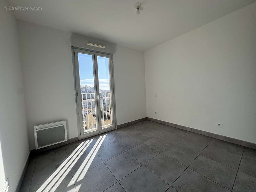 Appartement à GATTIERES