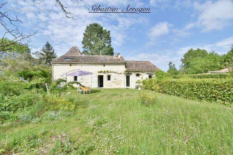 Maison de caractère à vendre 5 pièces  (47) - photo 22