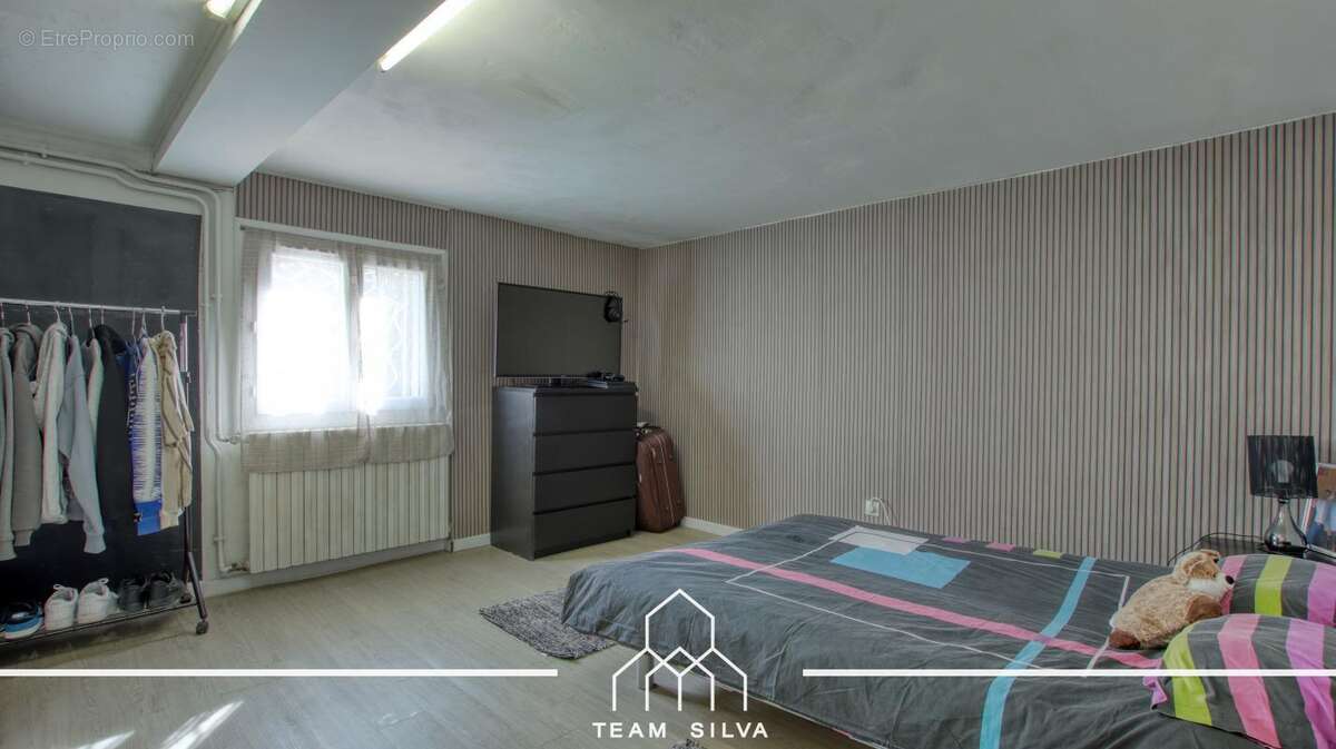 Maison à ROUSSILLON