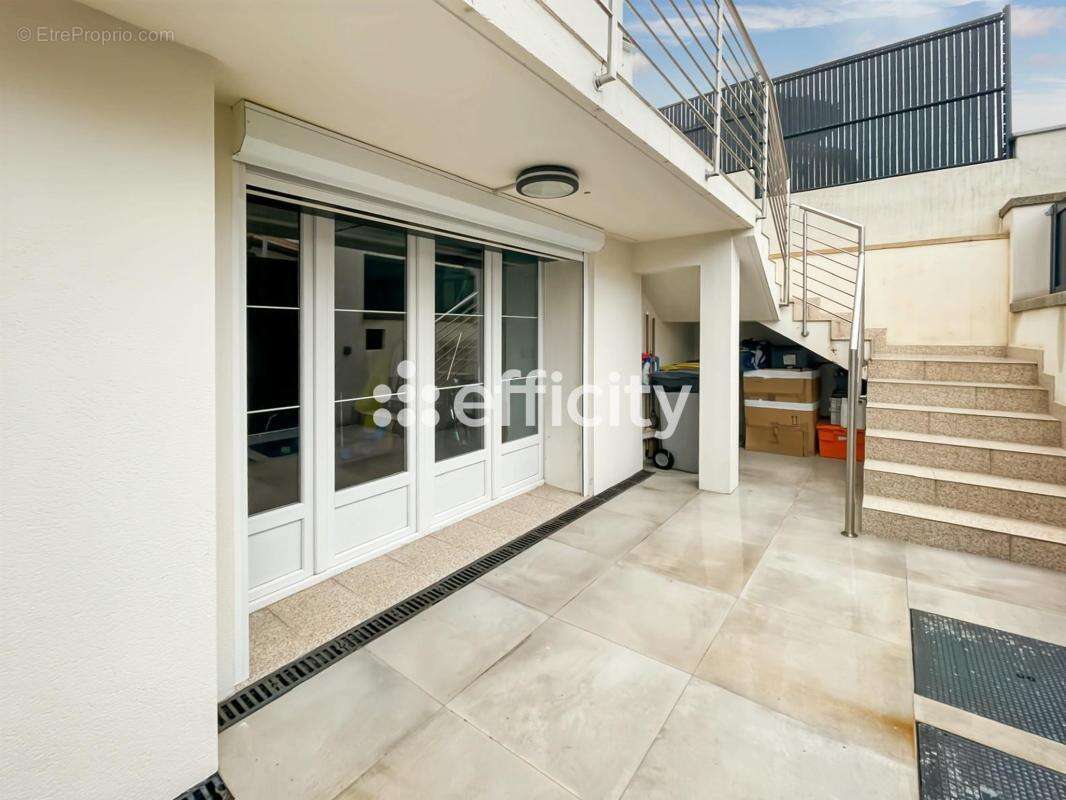 Maison 150 m² à Chaville  - photo 17