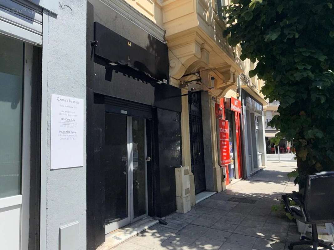 MURS LIBRES 17.50 m2 à vendre 90000 euros - photo 3
