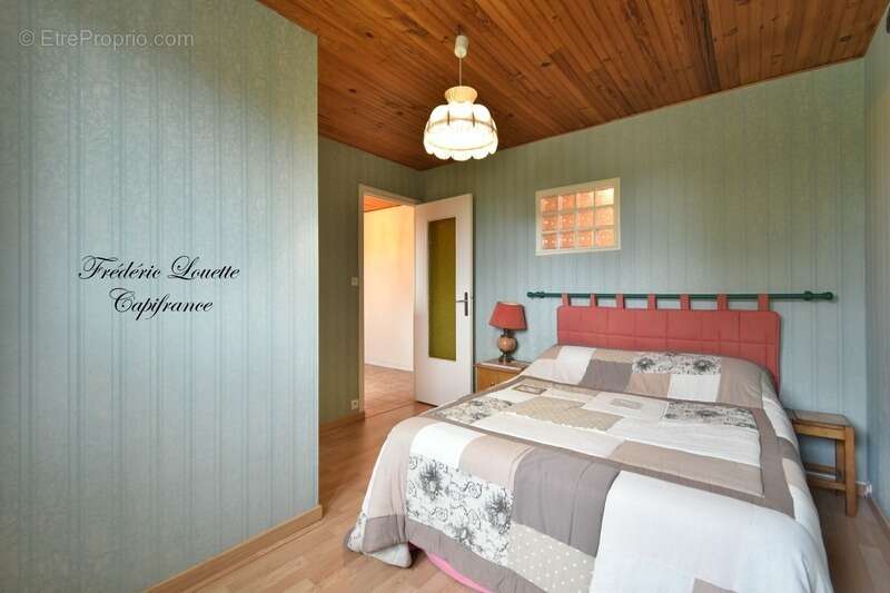 Maison à MONTMORT-LUCY