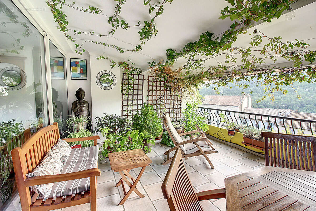 Appartement à BARGEMON