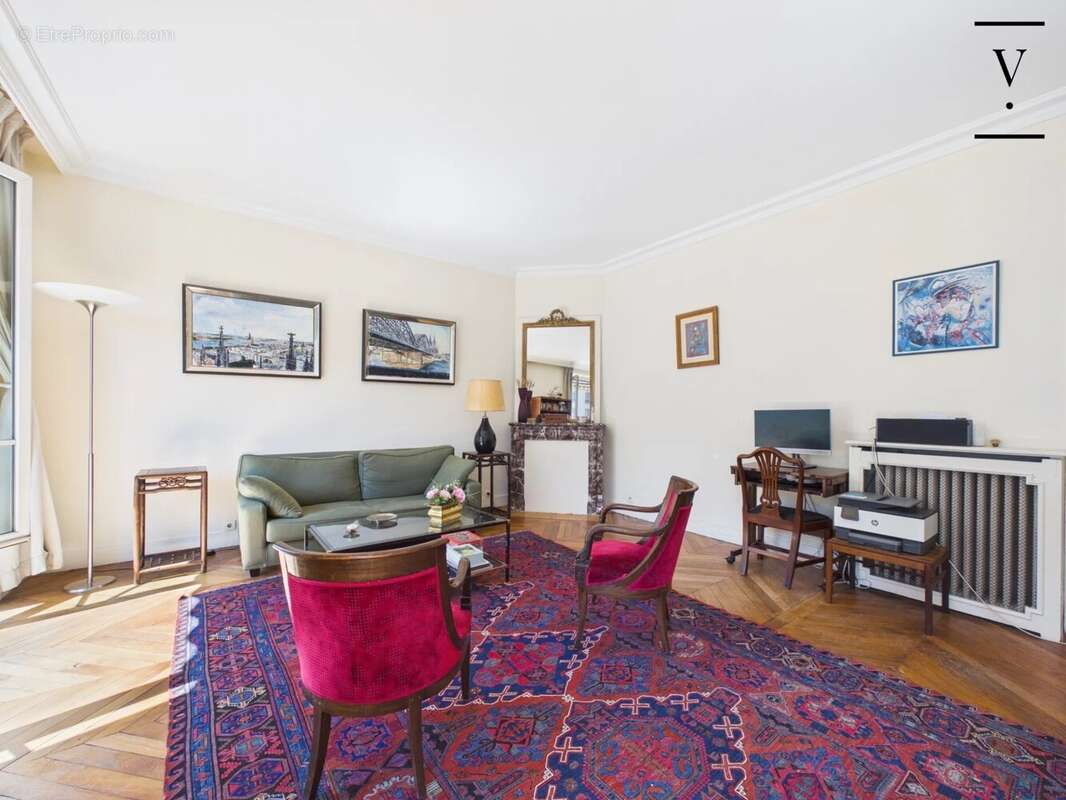 Appartement à PARIS-15E