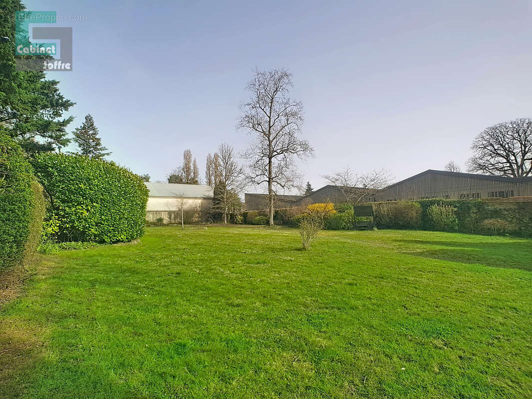 Maison à VULAINES-SUR-SEINE