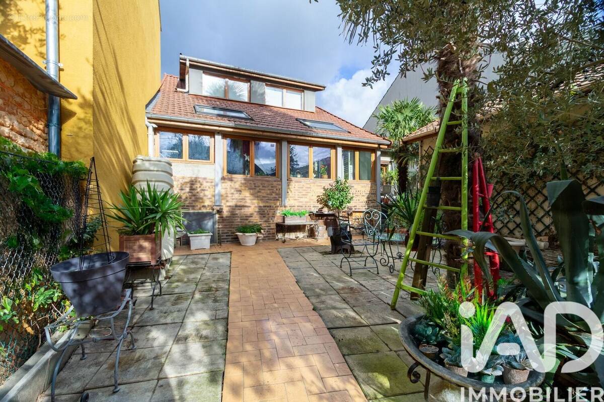 Photo 1 - Maison à MONTREUIL