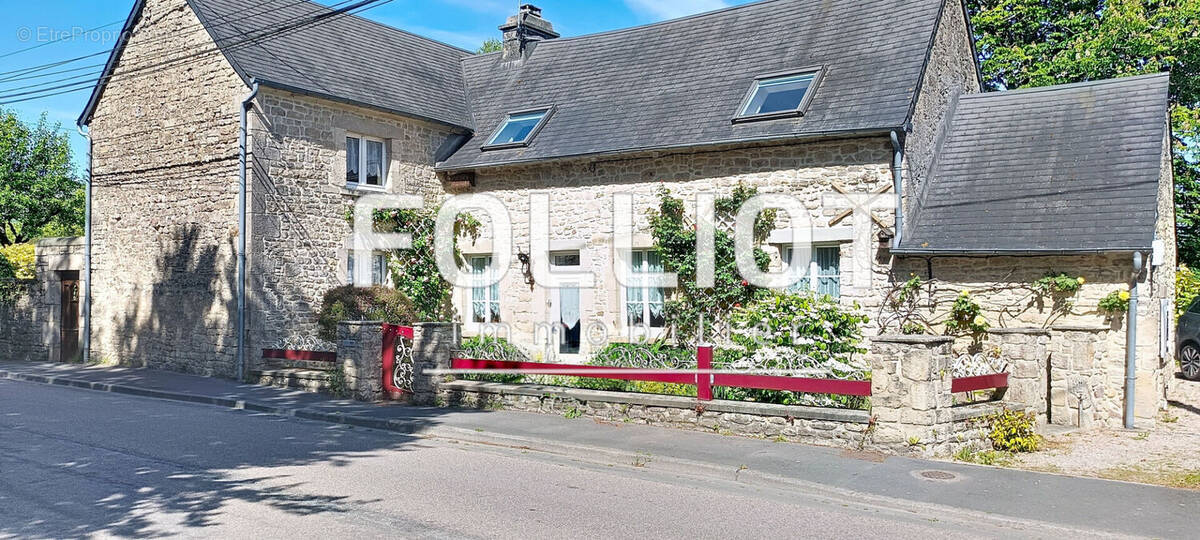 Maison à VALOGNES
