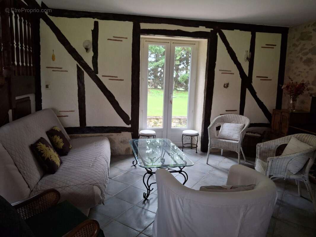 Maison à MONFLANQUIN