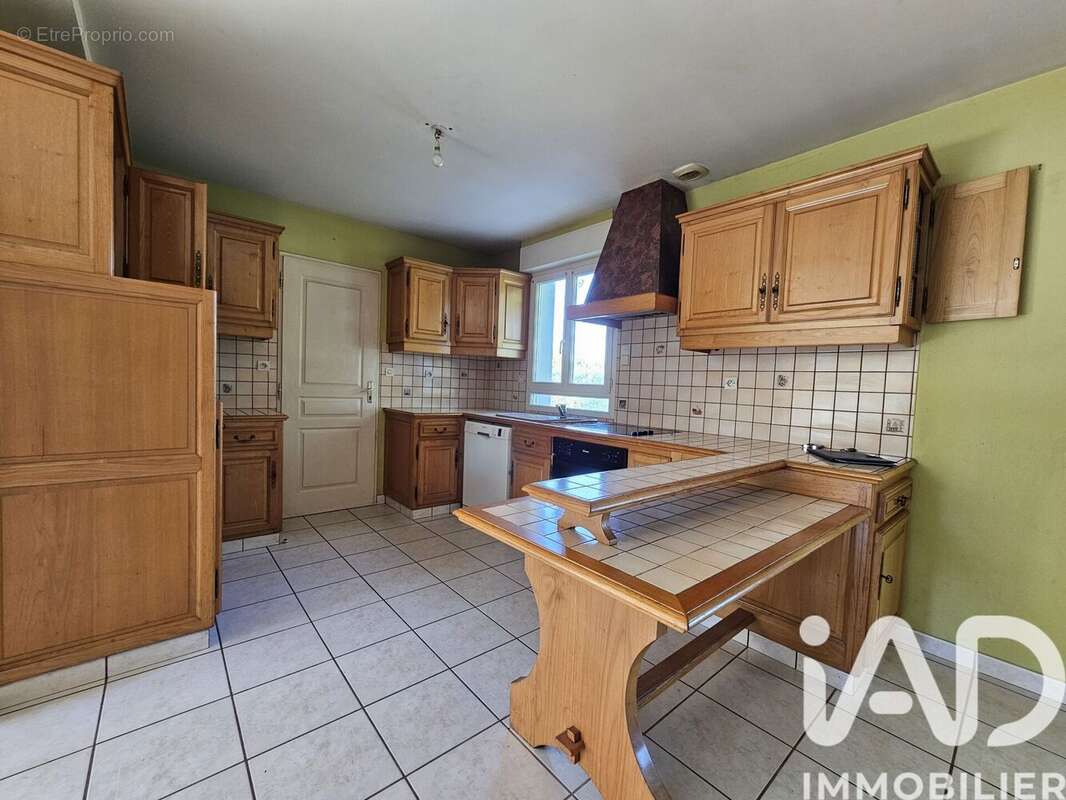 Photo 6 - Maison à SAINT-PIERRE-DU-LOROUER