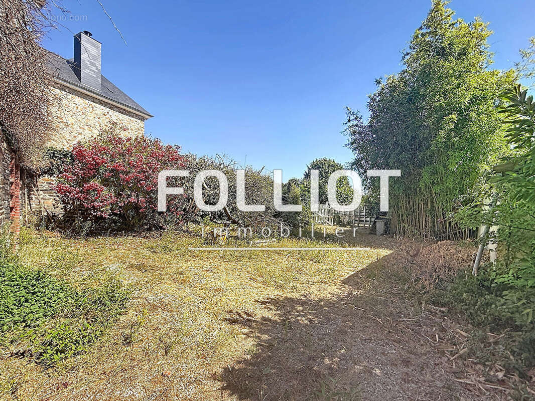 A Vendre plein coeur de CARTERET rue du CAP maison de CARACTERE à fort potentiel ! - photo 9