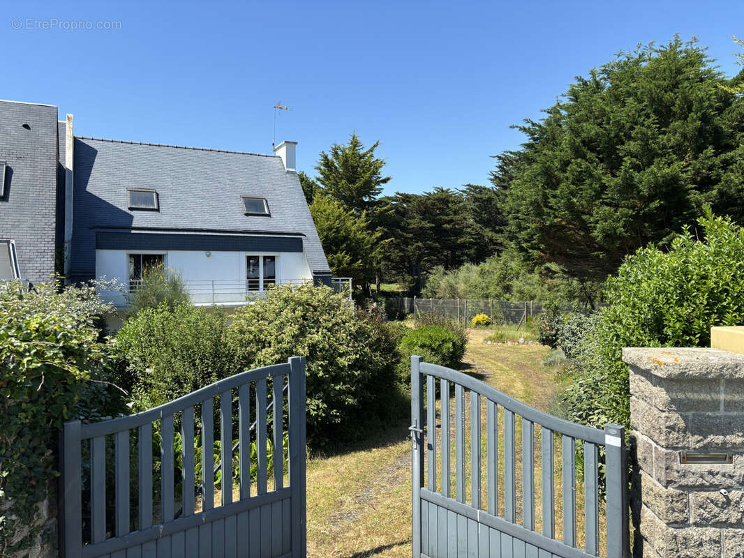 Maison à LOCTUDY