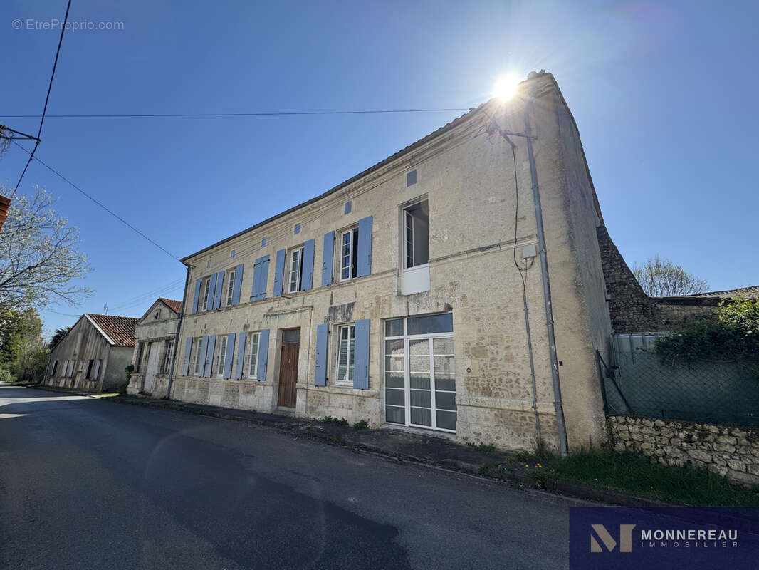 Maison de caractere - photo 2