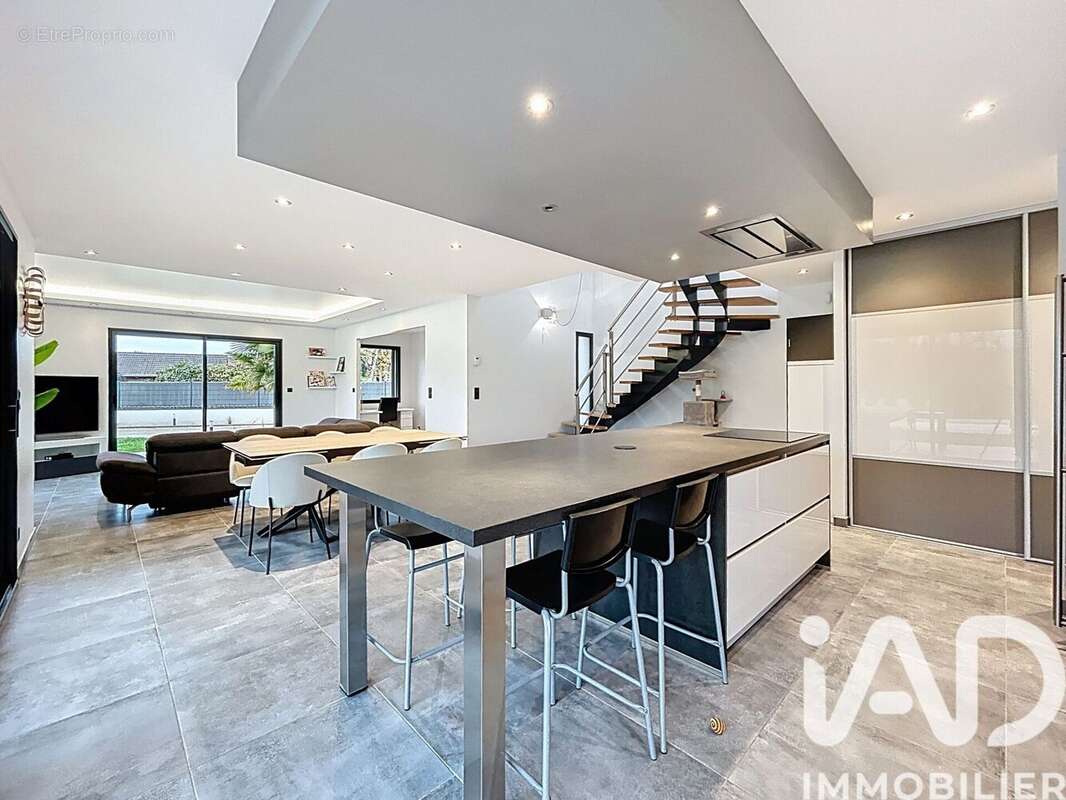 Photo 7 - Maison à TALISSIEU