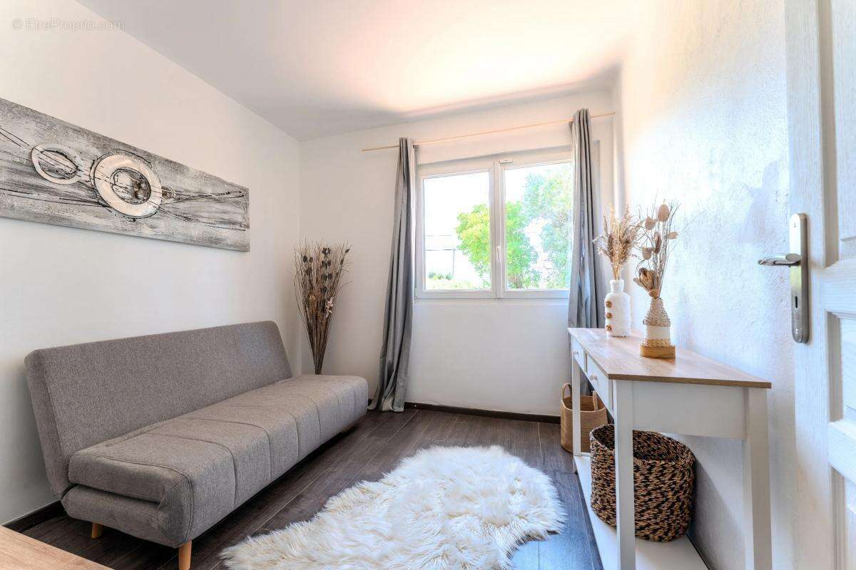 Maison à LE CASTELLET