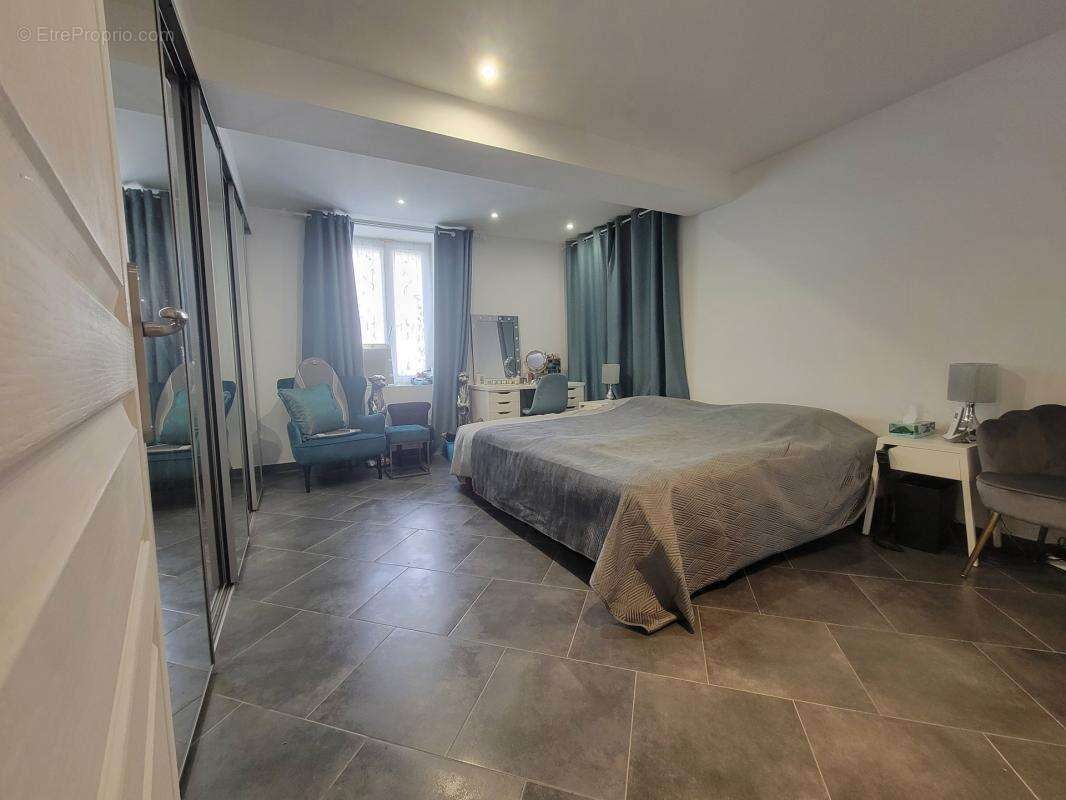 Maison à MARLY-GOMONT