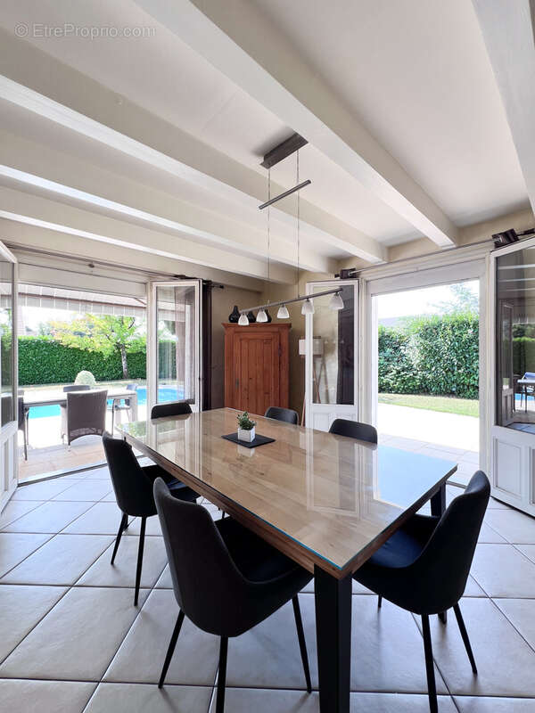 Maison à METZ-TESSY