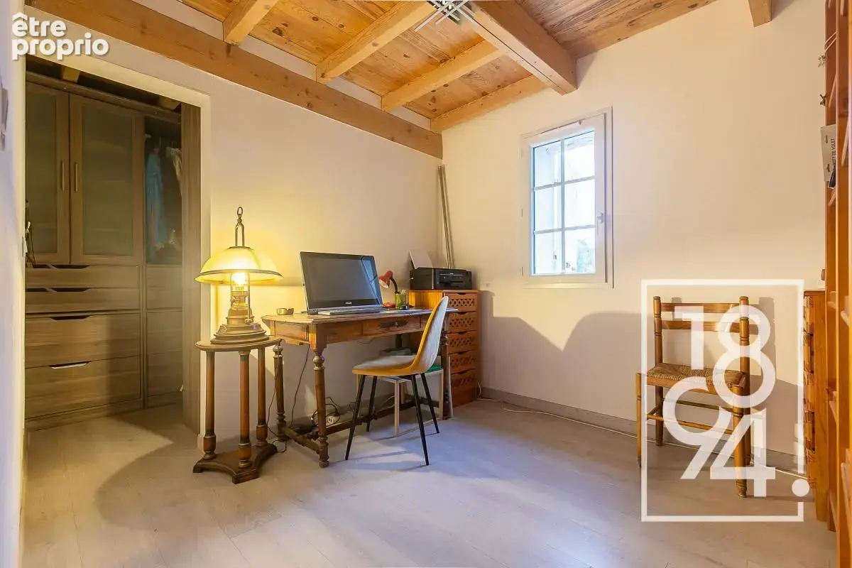 À vendre I Manosque I Maison 4 chambres I 130m² I Parcelle de 89 947m² - photo 10