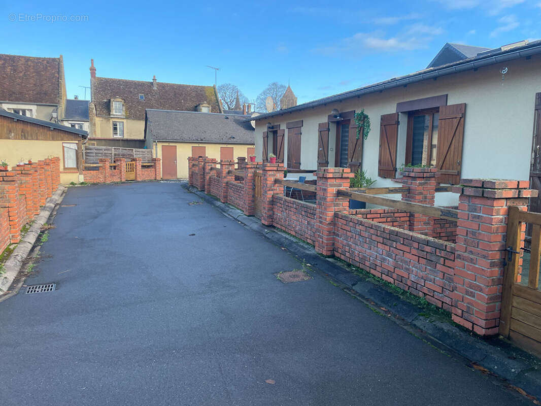 Appartement à SAINT-PIERRE-SUR-DIVES