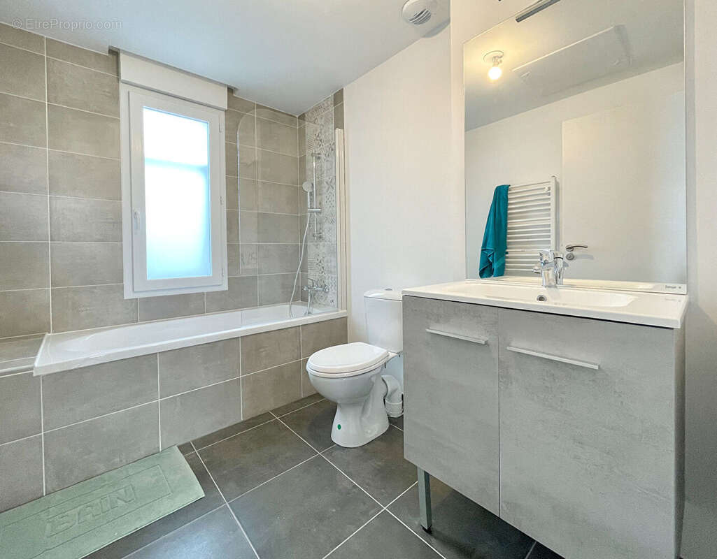 Maison à LA TURBALLE