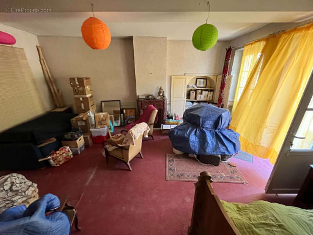 Maison de Bourg à rénover - photo 5