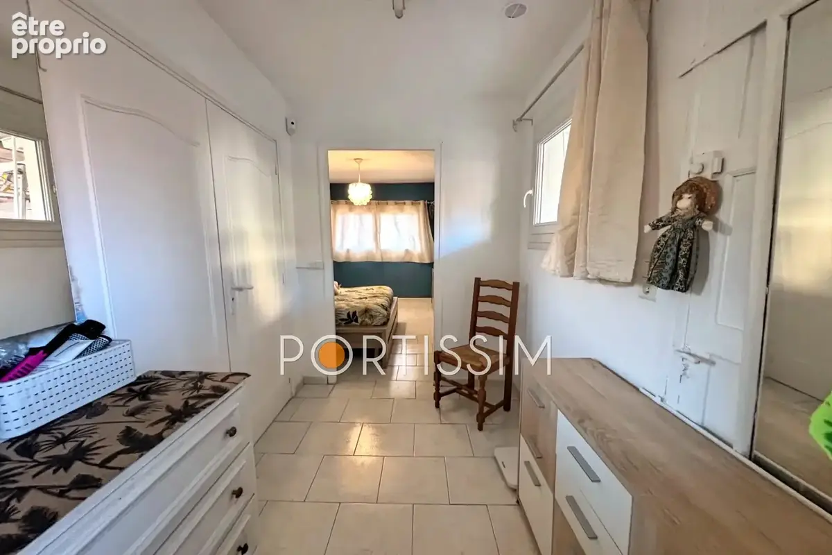 Maison 4 pièces 137 m² à vendre à Saint-Laurent-Du-Var (06700) - photo 8