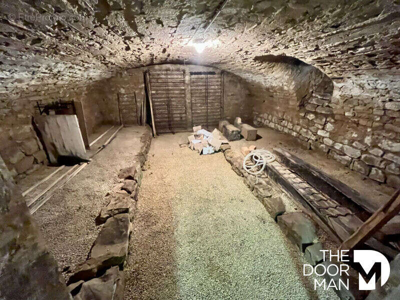 Maison à PARNOY-EN-BASSIGNY