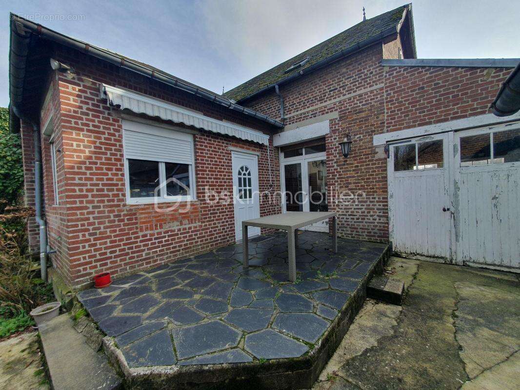 Maison à FLAVY-LE-MARTEL