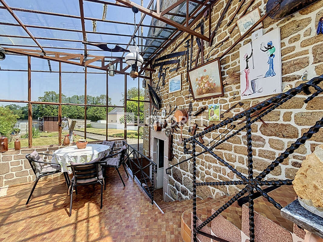 Maison à ATHIS-DE-L'ORNE