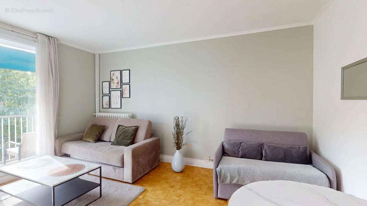 Appartement à VERSAILLES